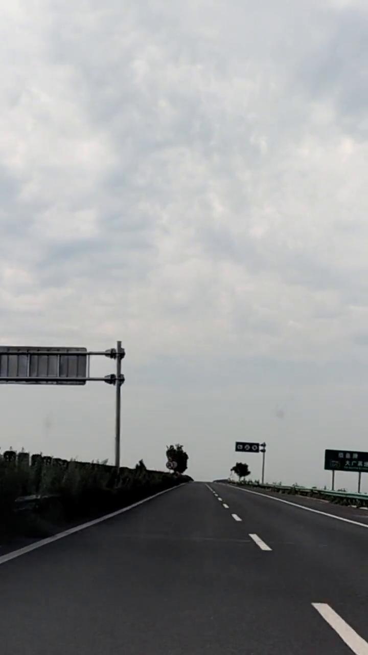 走北京、天津方向自驾黑龙江还得选择g45大广高速，尤其节假日、小长假更是不二的选