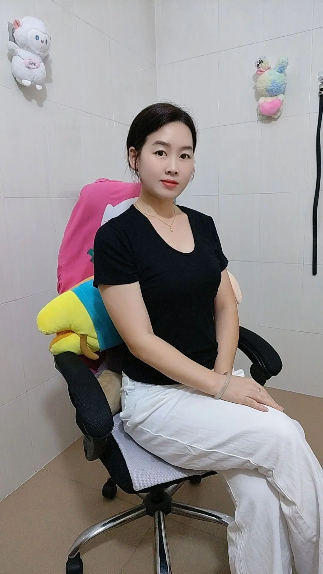 成年人的世界没有容易二字 最终还是一个人扛下了所有 我要上热们