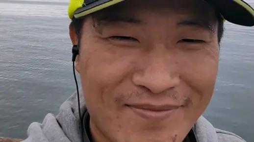 是谁这么损，把打算在加州监狱过冬的“甜甜圈王伟恒”保释出来了？“甜甜圈王伟豪”本