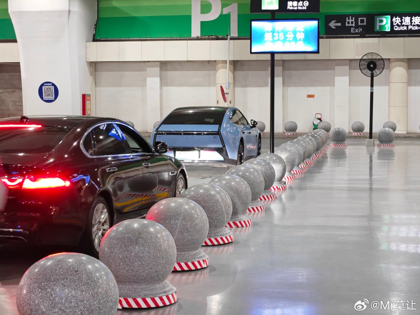 这个颜色的P7也很好看我与汽车的日常