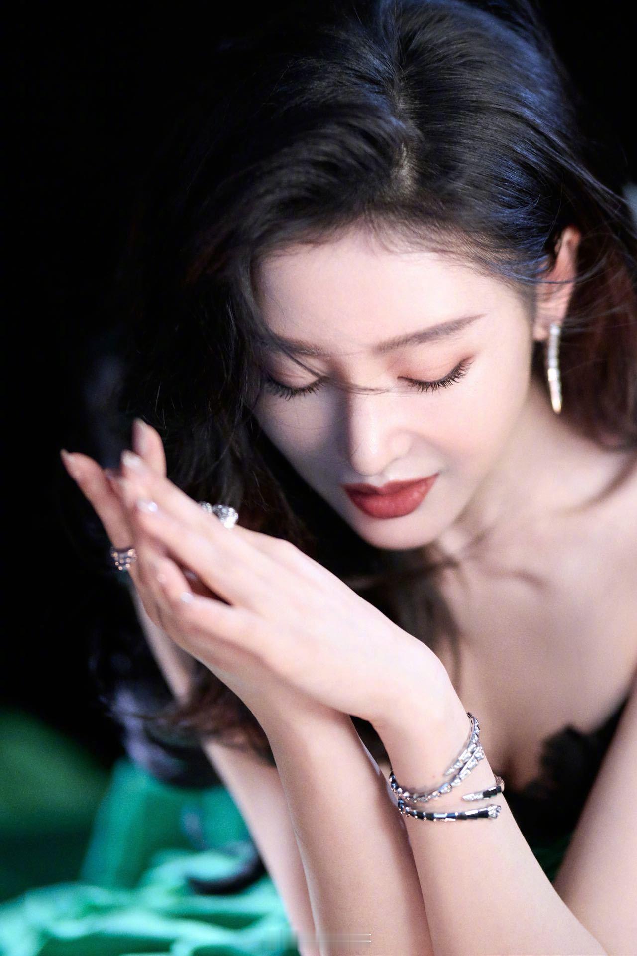 张天爱工作室 谣言可恶可恨 谣言可恶可恨！近期不断冒出各类不实传言，始终都是捕风