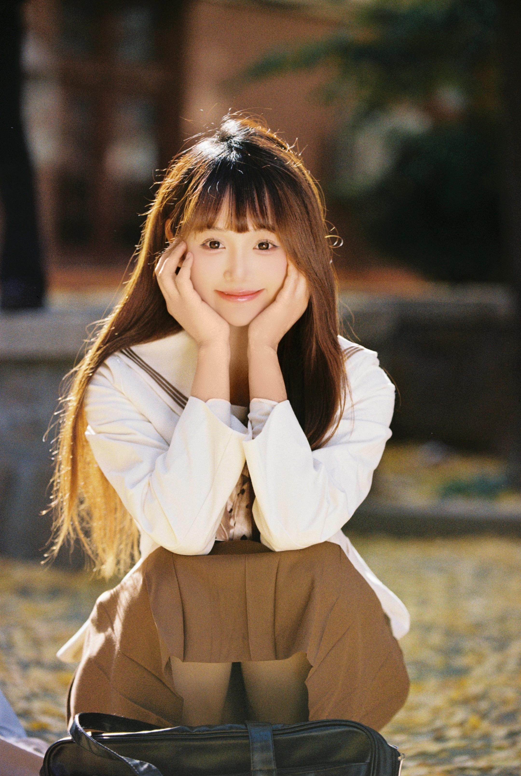 垂着头的小狗请跟上