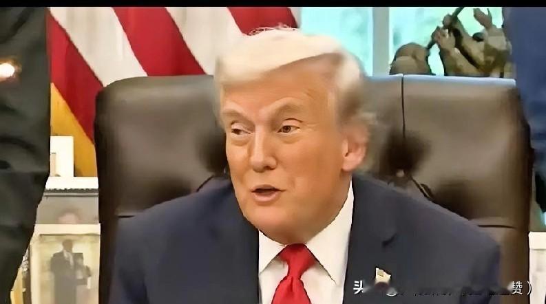 特朗普狂揽21万亿“化缘”！美债破38万亿还砸钱扩军，民生要被掏空？
 
特朗普