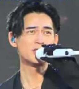 2026年3月12日，在深圳举办的“F✦Forever恒星之城”演唱会上，周渝民