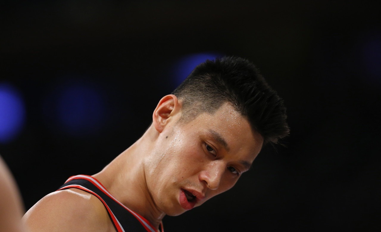 林书豪：为了留在尼克斯 我曾跟经纪人说 能否让火箭降低合同开价林书豪本周参与节目