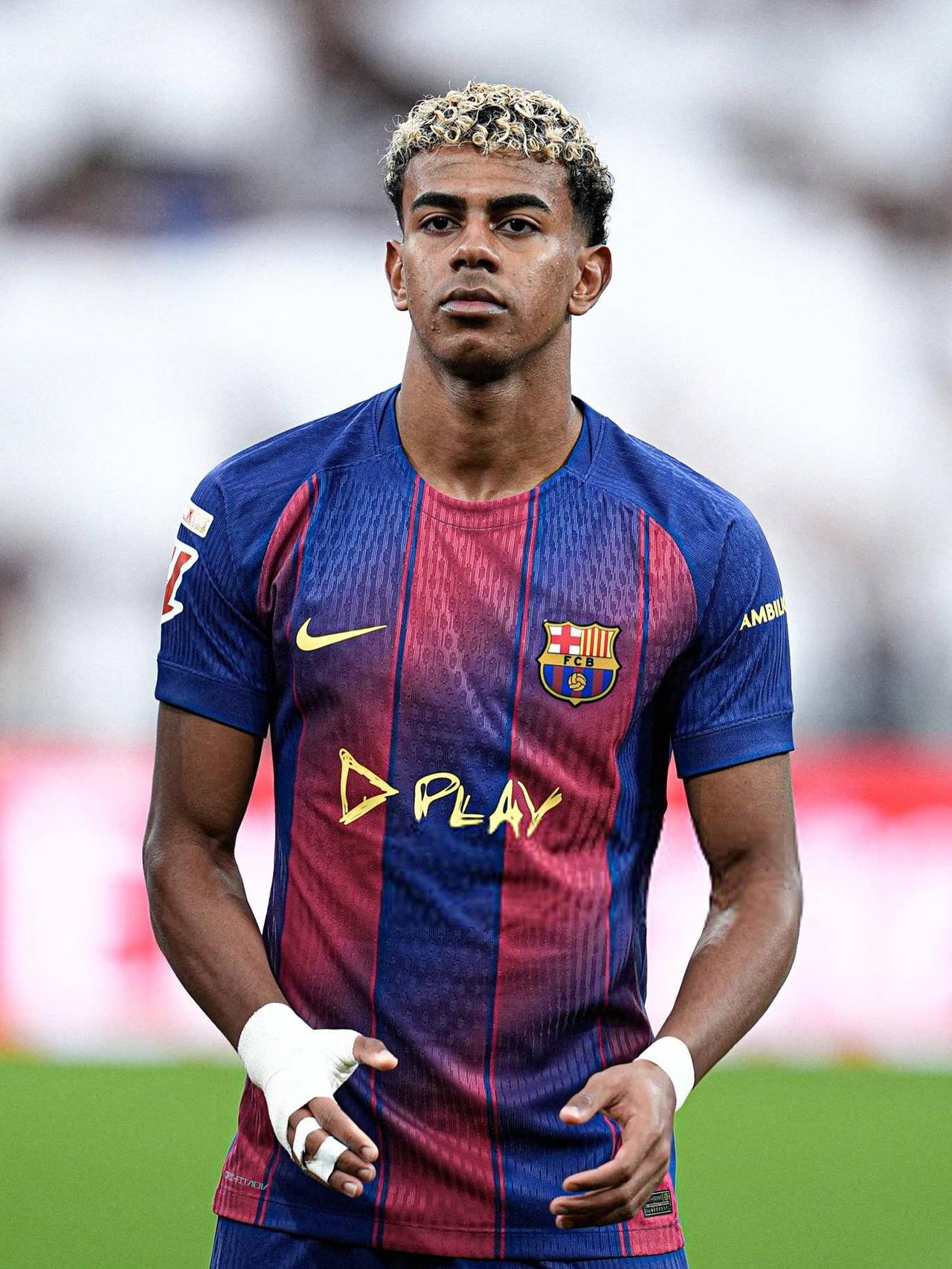 巴萨敢套现吗？亚马尔这是真的要早早堕落了，为了新女友甘愿挥霍千万欧元购豪宅。当得