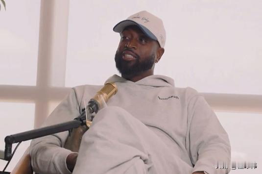 给多少分？韦德谈扣篮大赛：

“我是NBA历史上扣篮最多的后卫。”

“现在还保