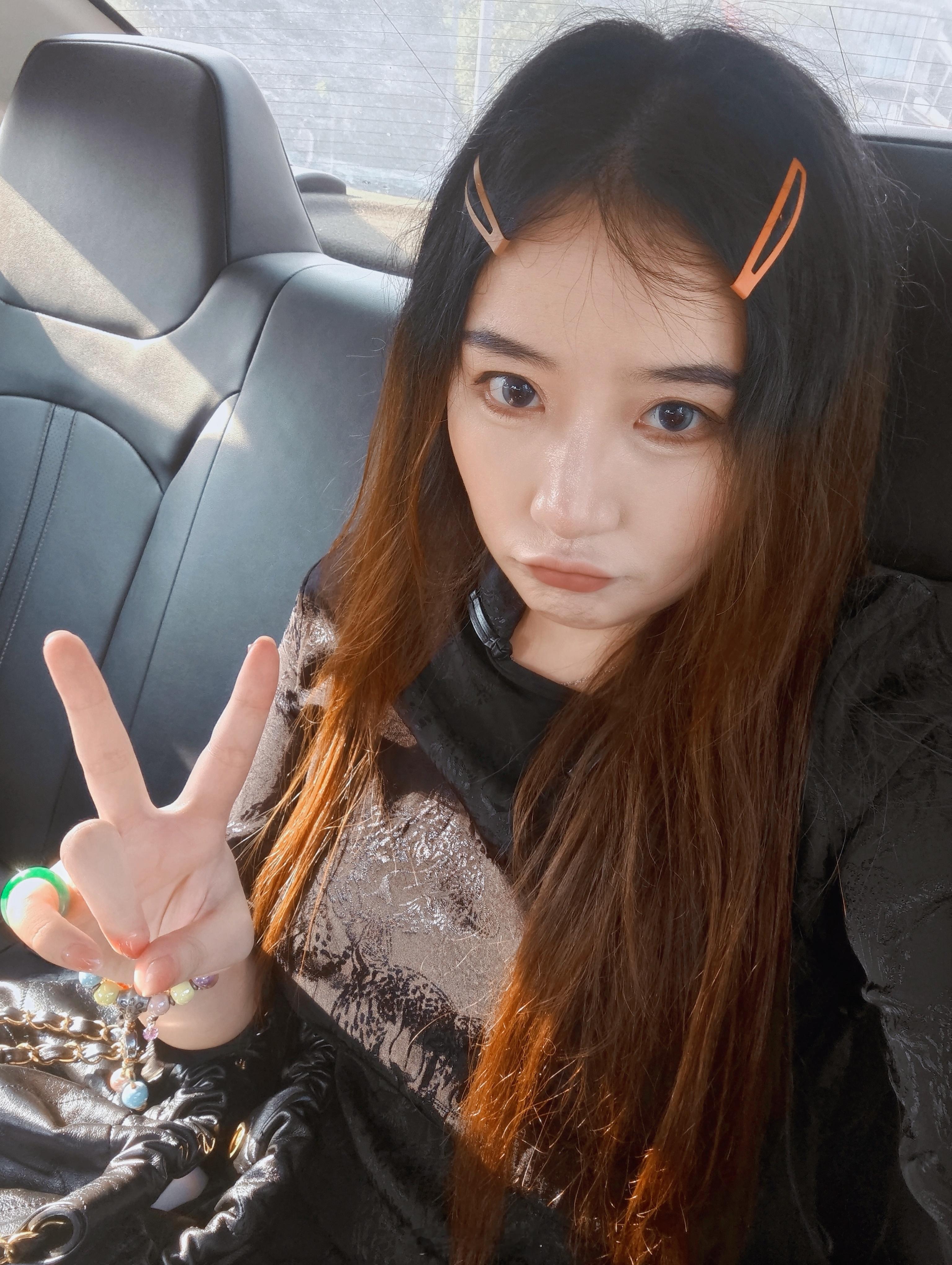 成都蓉城vs上海海港 没招了，今天从南边去球场也是一个多小时，我准备路上睡一觉拖