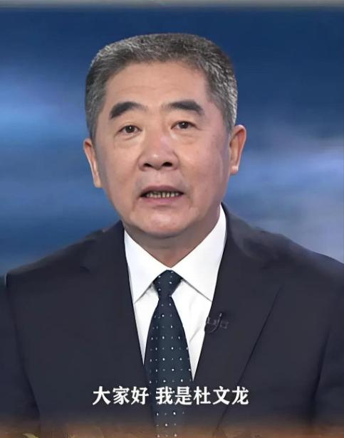 军事专家杜文龙此前一句批评，算是把伊朗最危险的软肋直接挑明了：导弹不是烟花，不能
