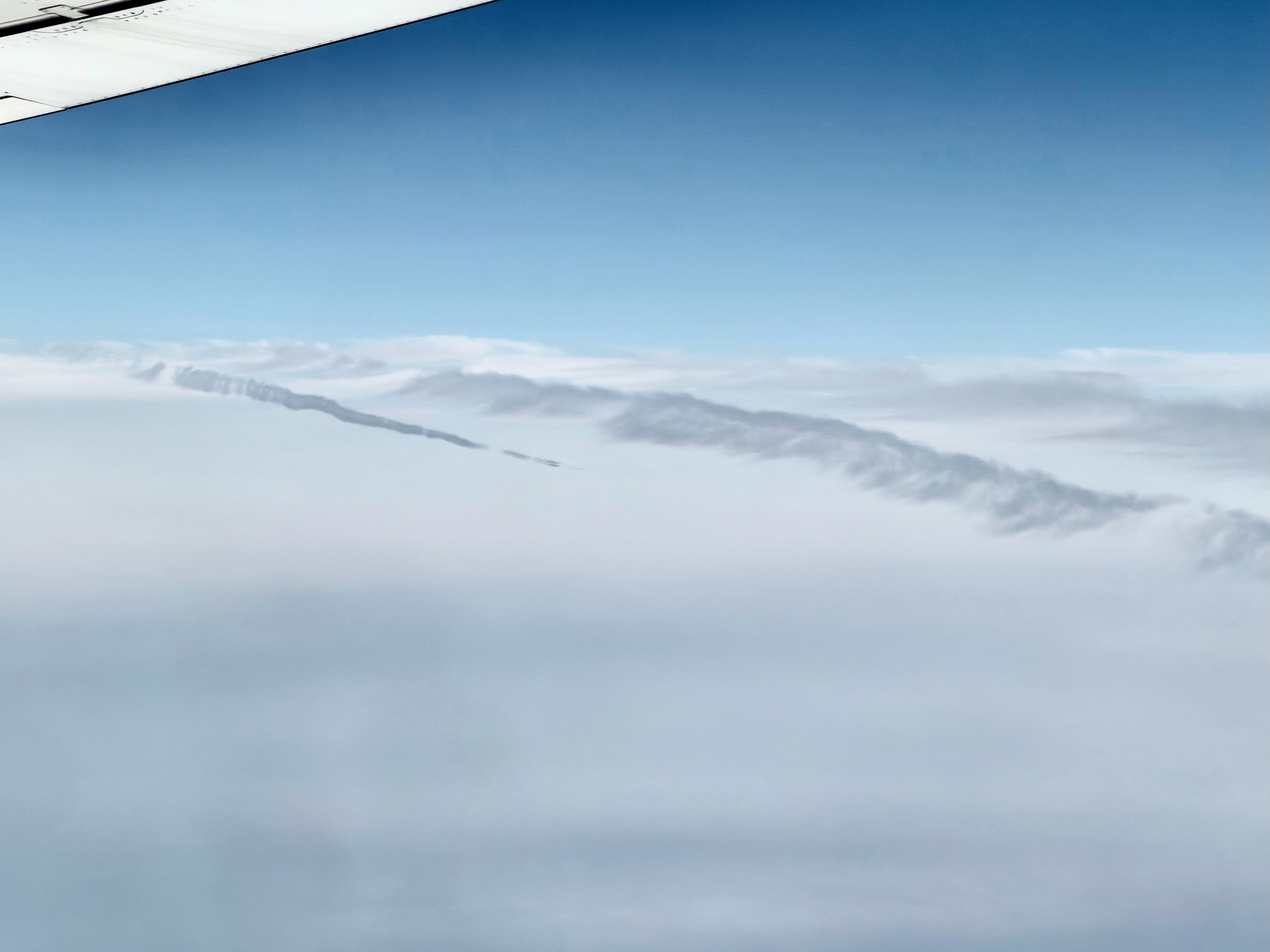 是谁在我下面编队一转身四个靓仔丝滑蹭过 