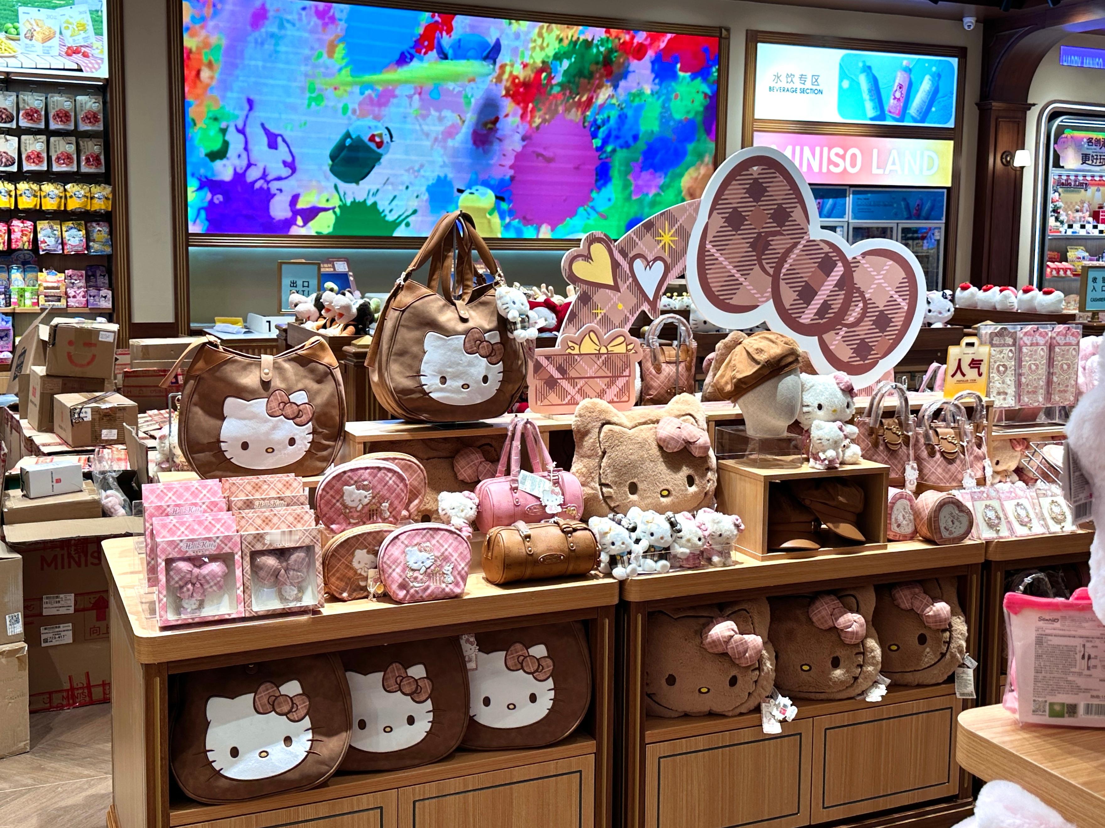 一直期待MINISO LAND来长春，今天终于到欧亚卖场打卡了。这家开在东海大街