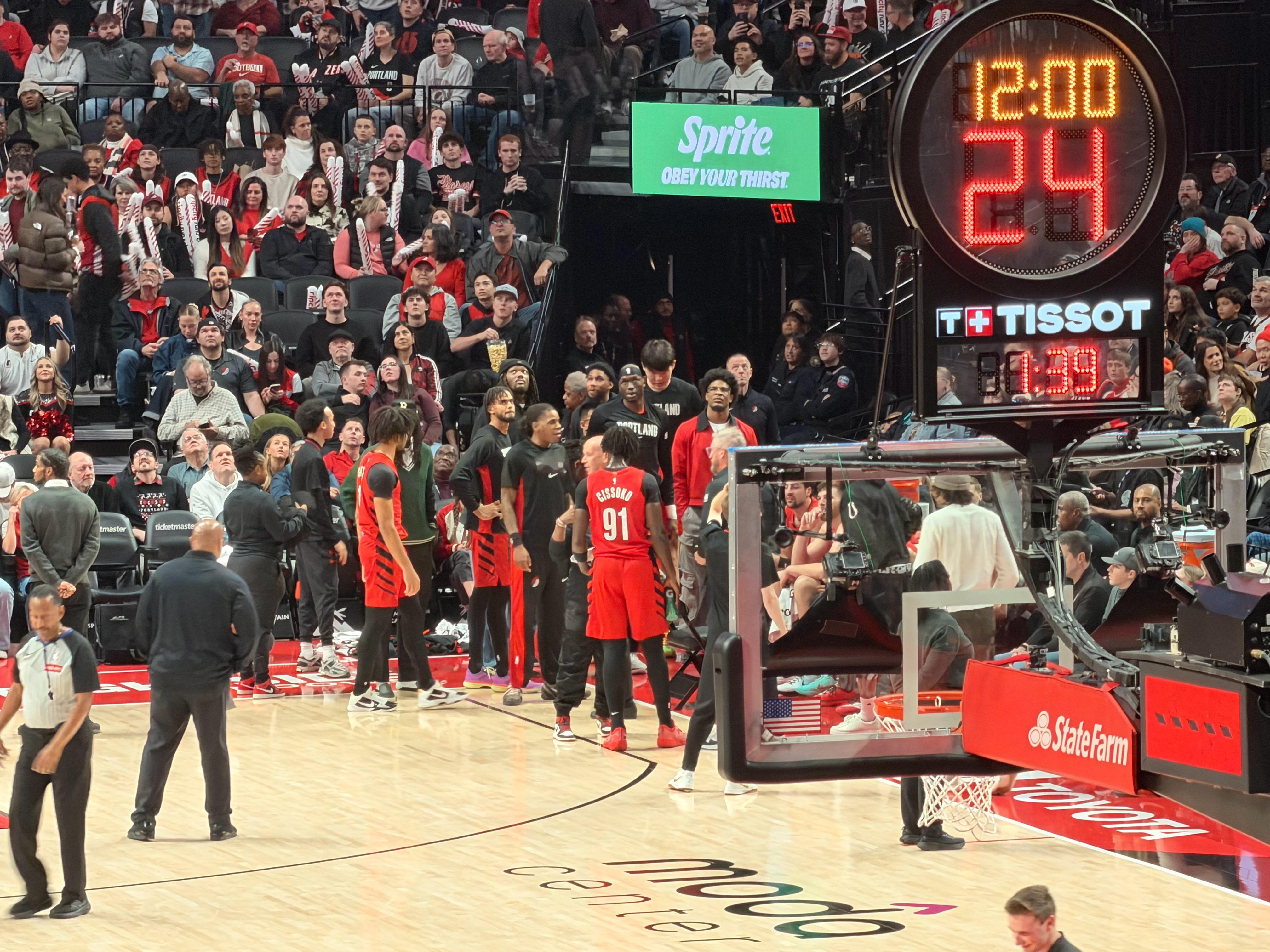 NBA波特兰开拓者杨瀚森 今天还有登场的机会吗？！ 美国·摩达中心