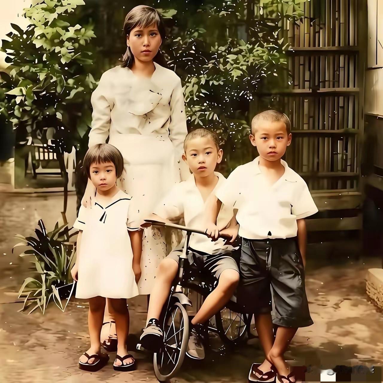 吴石将军到底有几个子女？有的资料说是三人，有的资料说是四人，通过照片看，也判断不