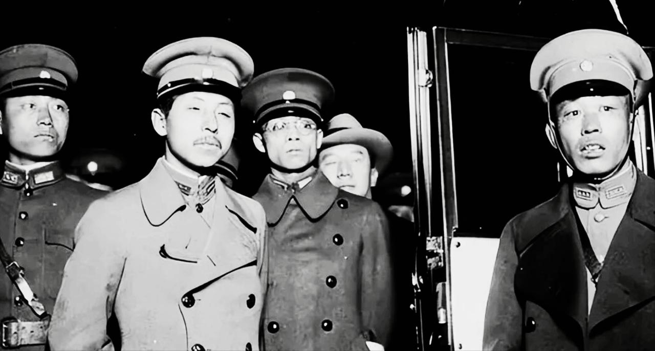 众所周知，西安事变后，相关人员都遭到蒋介石的报复，除张、杨 两将军外，其他参与捉