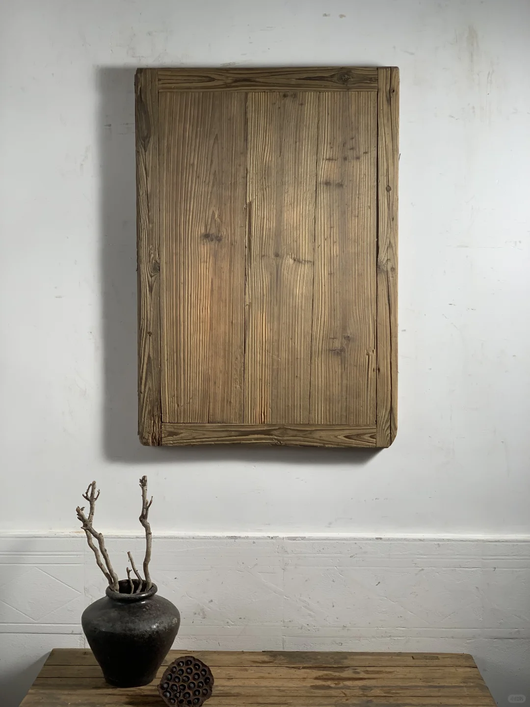 风化小桌板，纹理干净；美食摄影造景道具。