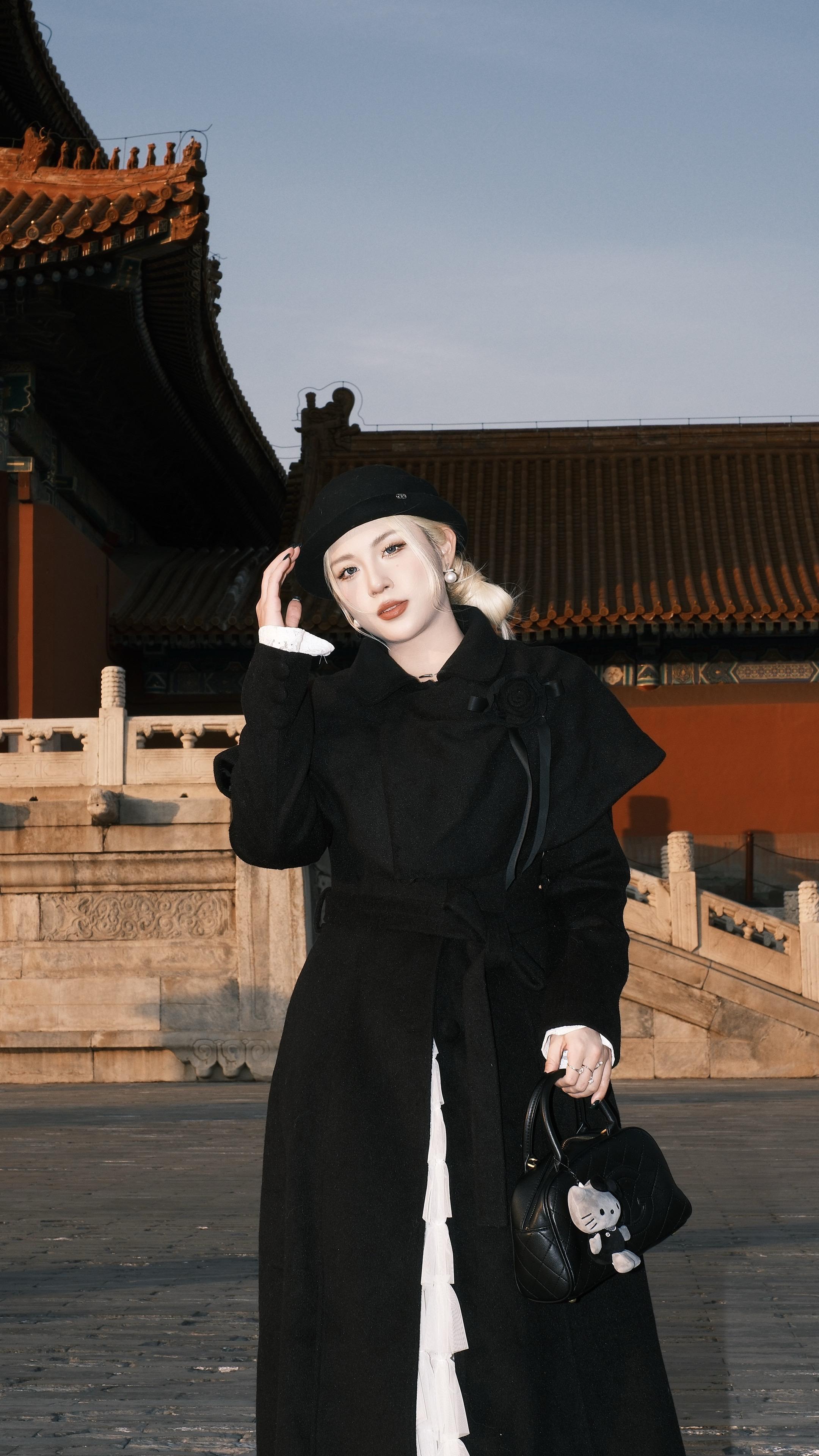 憾无穷 人生长恨水长东