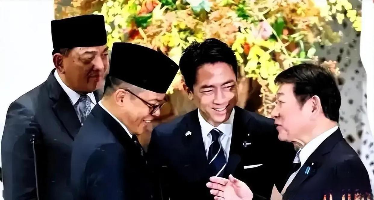 印尼替咱表态了：跟日本签协议，中国不会介意？

5月4日，印尼跟日本签了防务协议