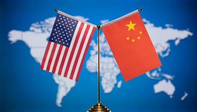最近美国商界安静得反常，不仅苹果等巨头集体装死，美国政府也罕见失声。
 
白宫记