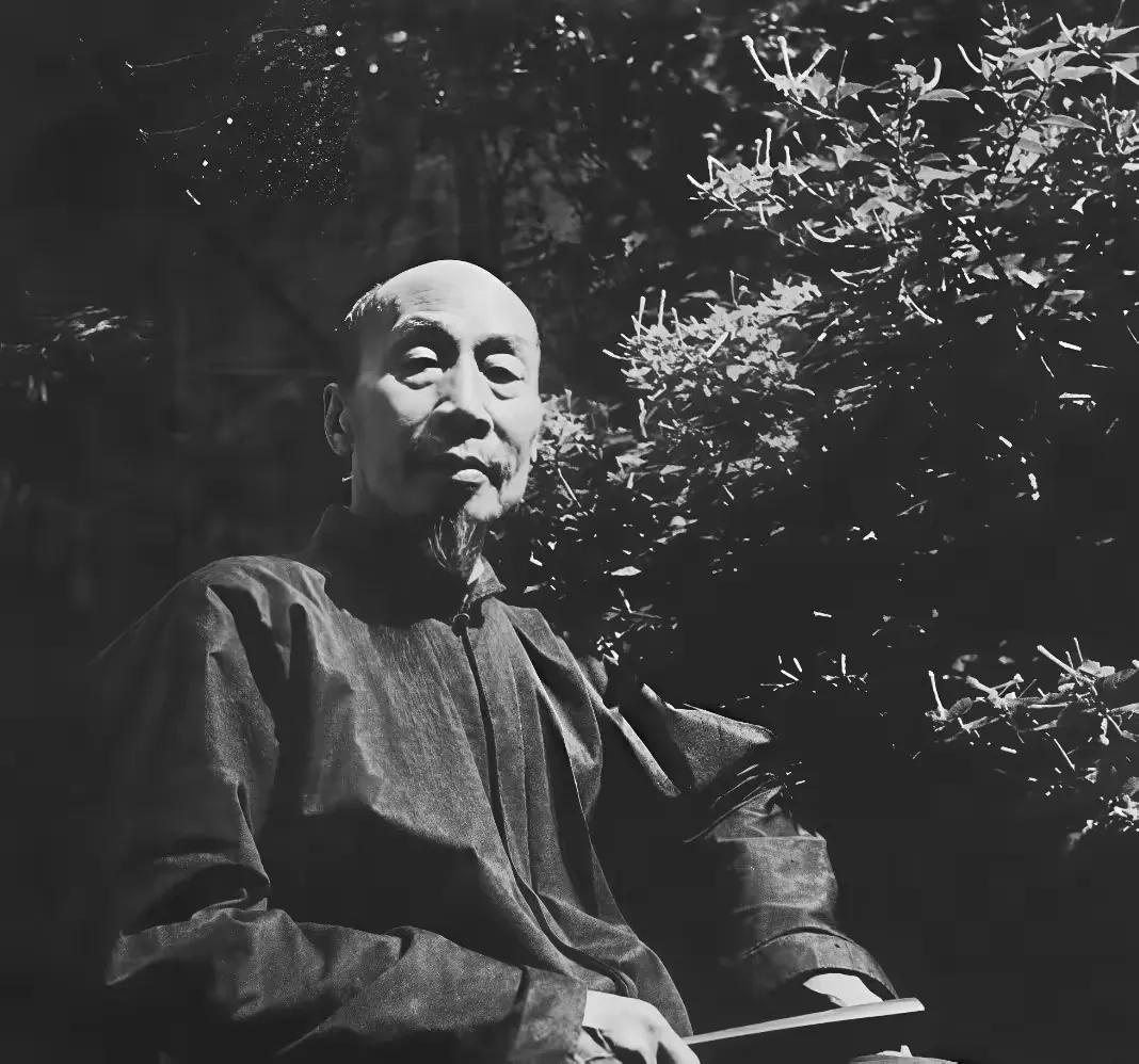 性学专家说：“男人必须明白，你不嫖不赌，觉得自己是个好男人。可在女人眼里，这根本
