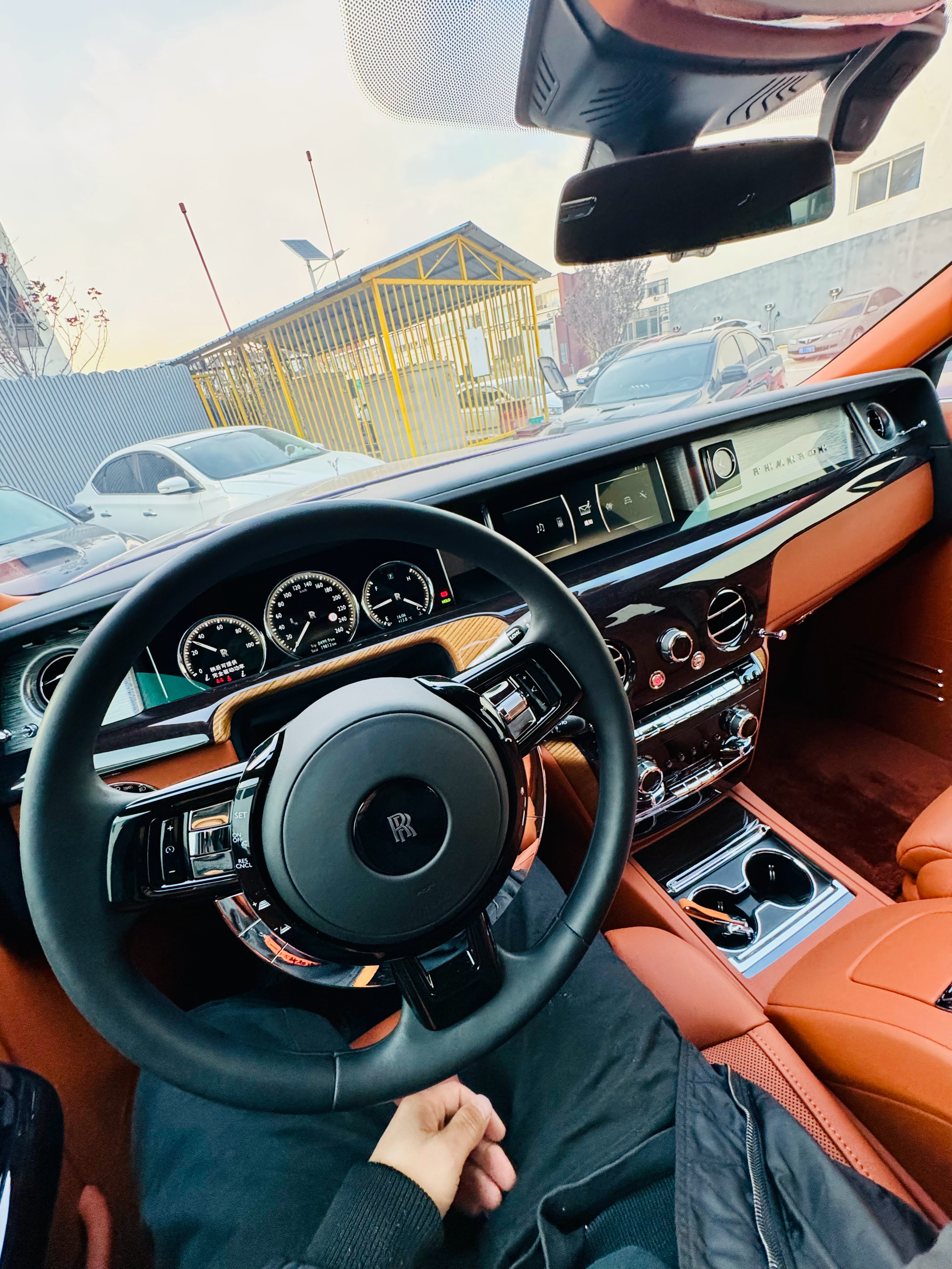 简单挪个车[awsl]  ​​​