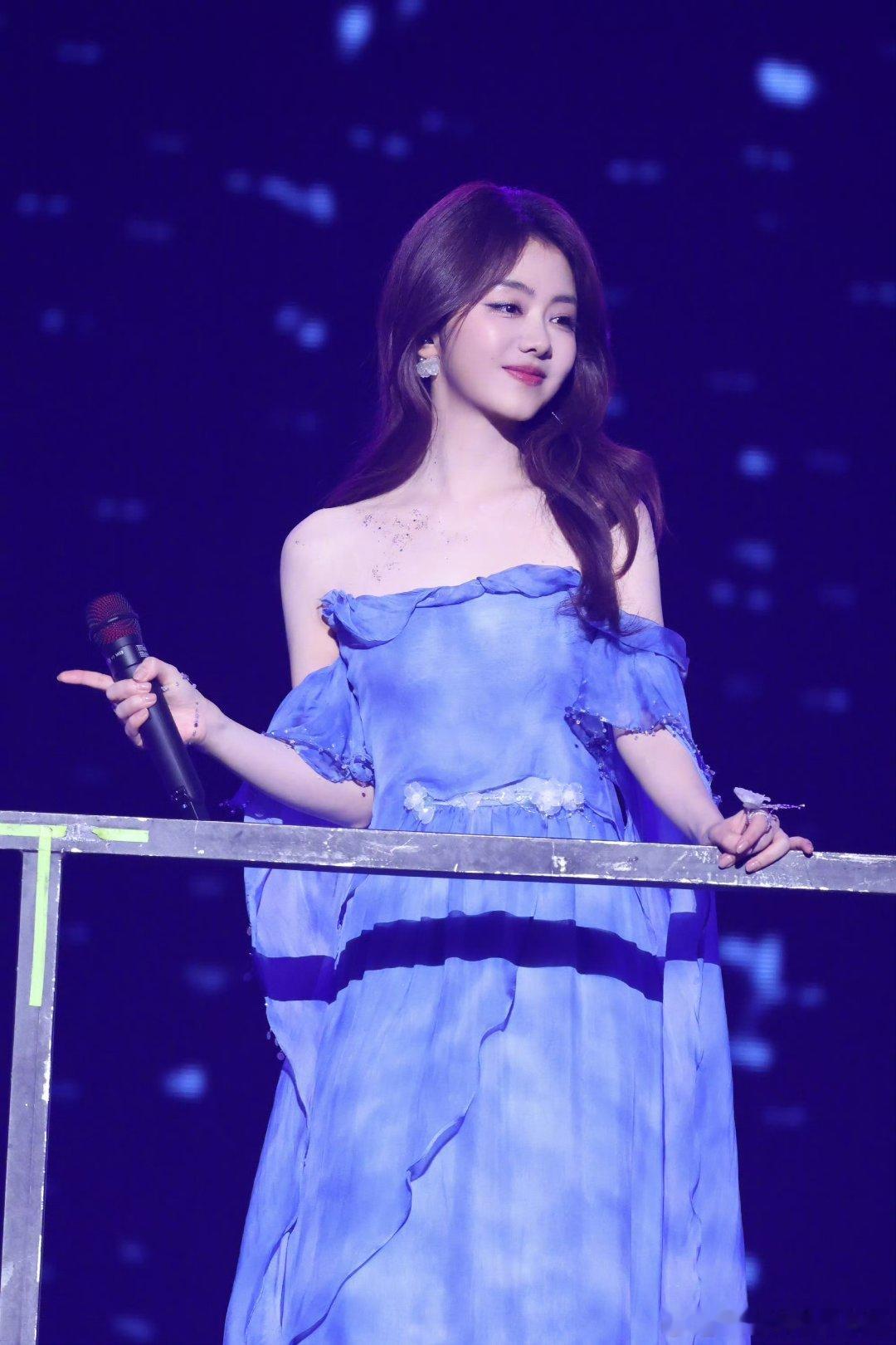谭松韵 tsy谭松韵兰香如故 tsy谭松韵许兰香 “一个努力上进的女孩不应该被流