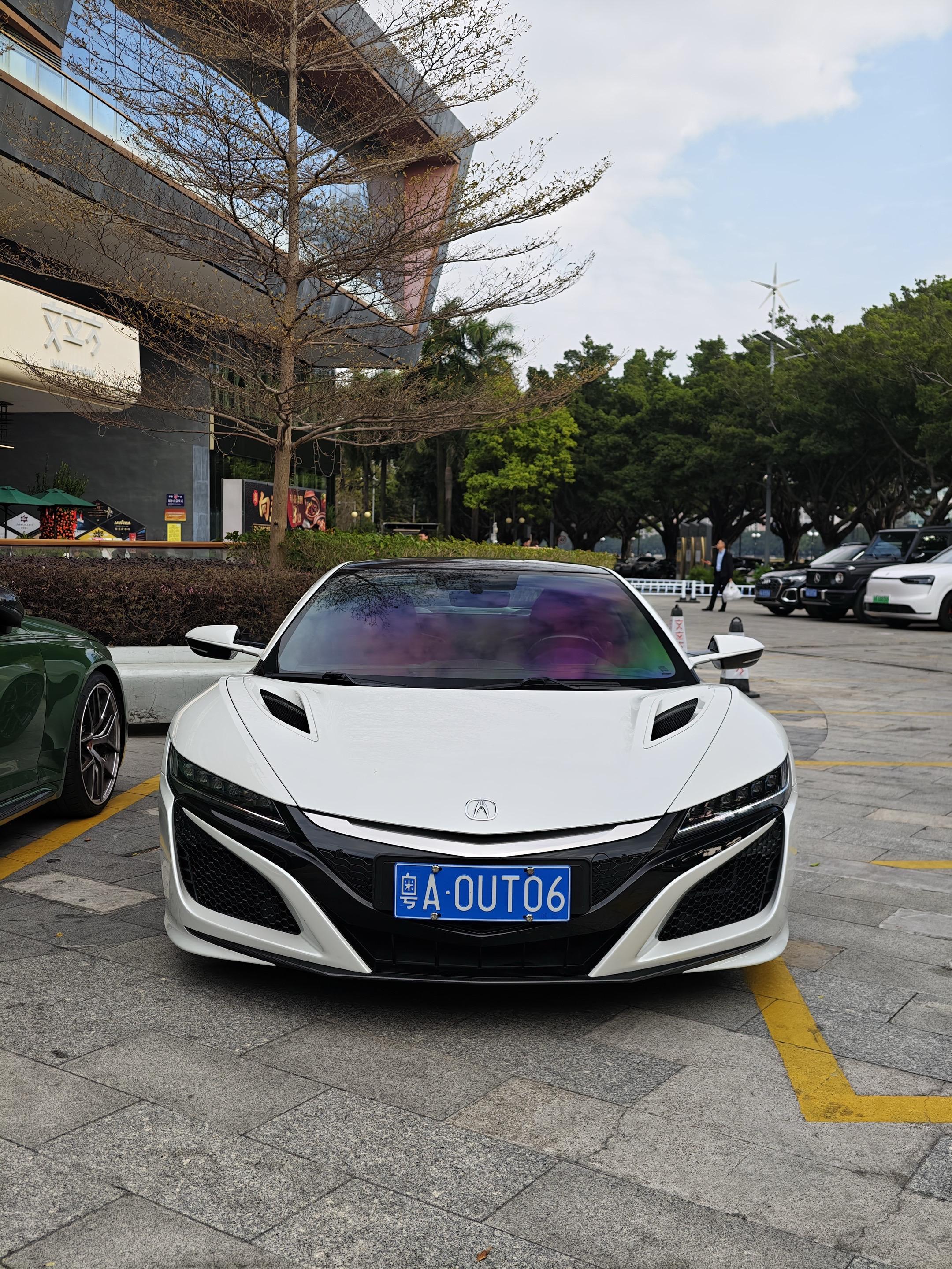 平民超跑东瀛法拉利讴歌王NSX，还是蓝牌确实不太多见