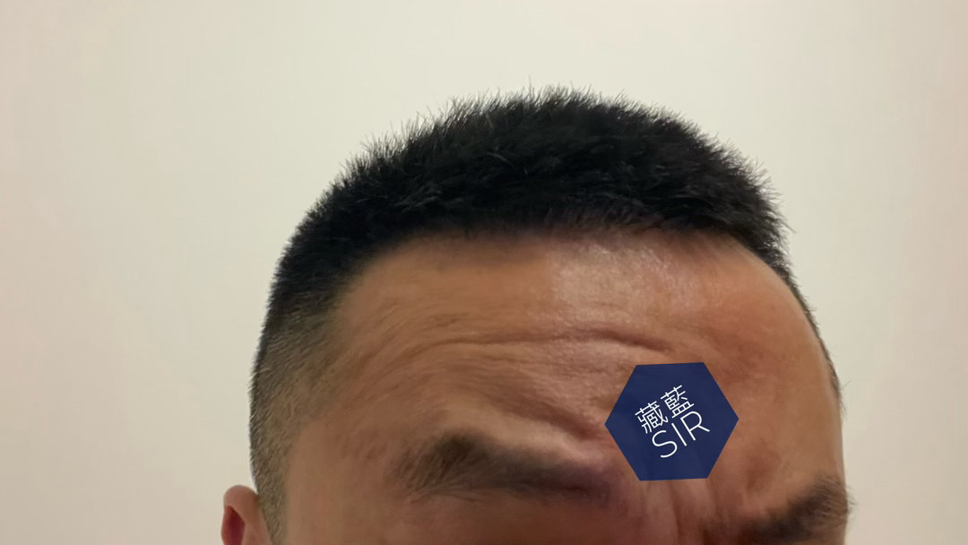 自来卷发质就算剪短了，也会有毛绒绒的赶脚[二哈] ​​​