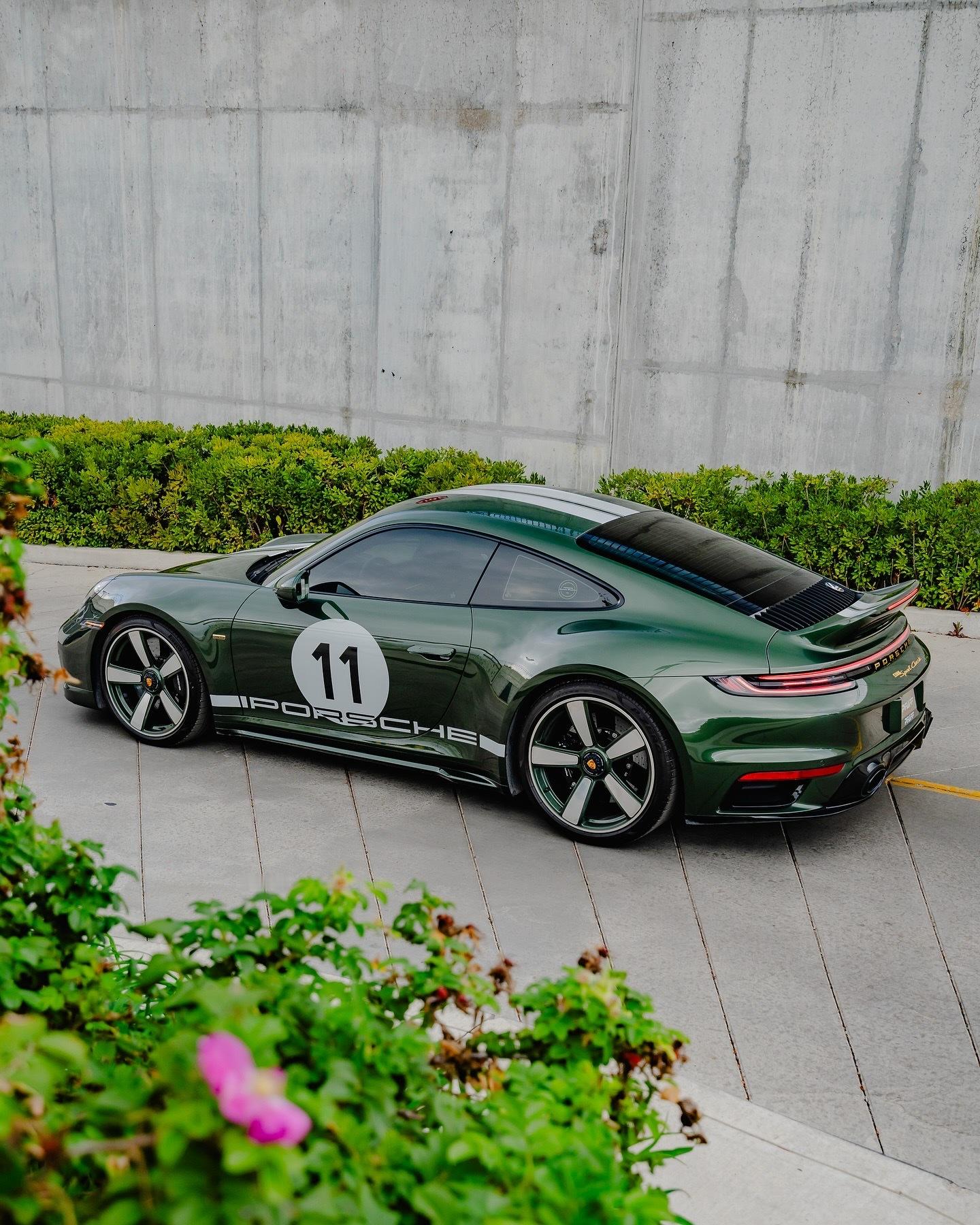因为遗产永远不会过时 🕰️保时捷 911 Sport Classic ...保
