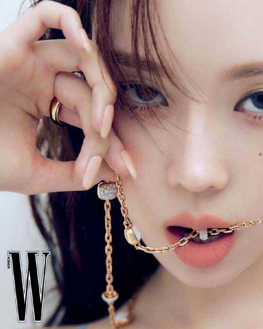 金玟庭&Pomellato X W Korea