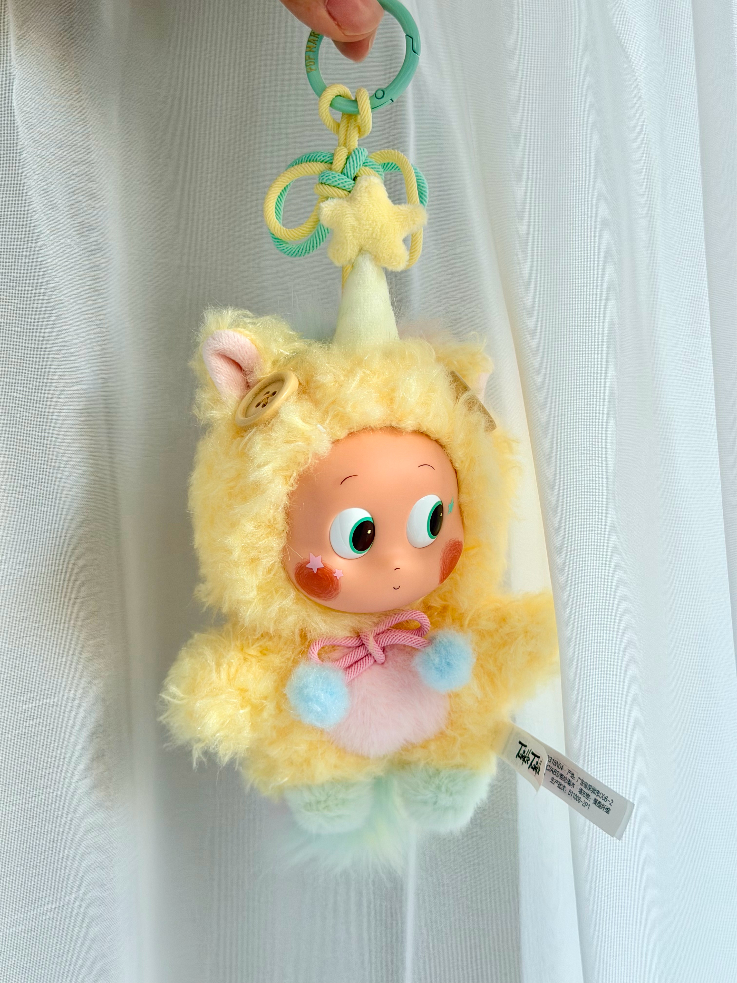 一发抽中心愿马～这个系列的挂绳都是中国结恍恍惚惚感觉已经跨入马年了大人也要玩玩具