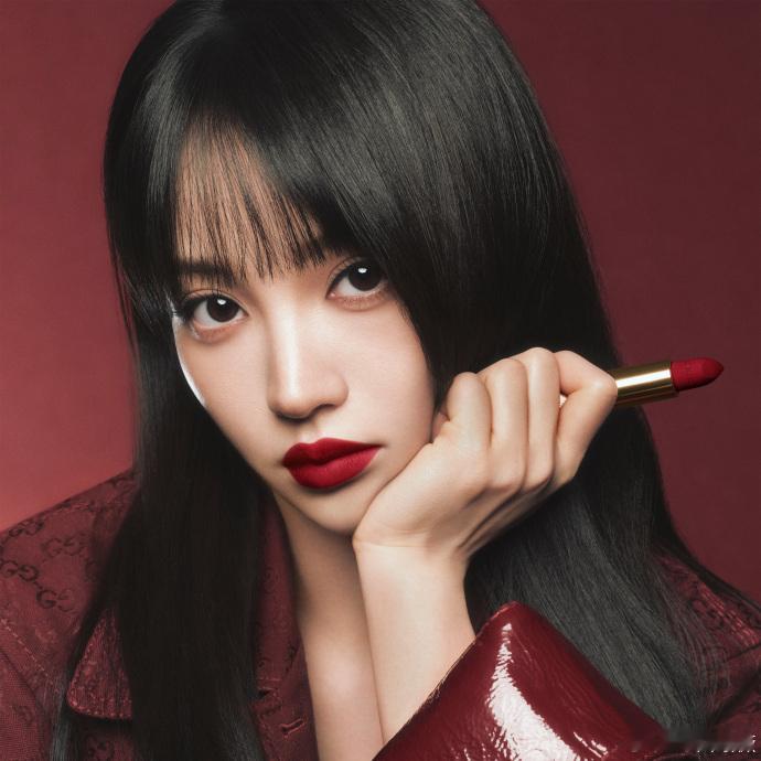 #田曦薇A感红唇妆##田曦薇绽放自信魅力# 田曦薇绽放自信魅力好漂亮！ ​​​