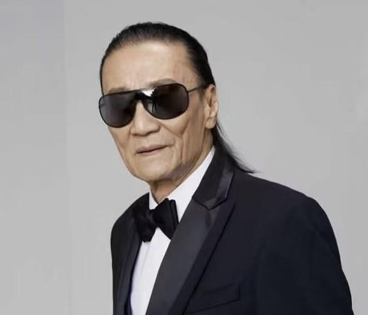 最近刷到一个帖子，列了一串香港老演员的名字，施南生、许绍雄、梅艳芳、吴孟达、林正