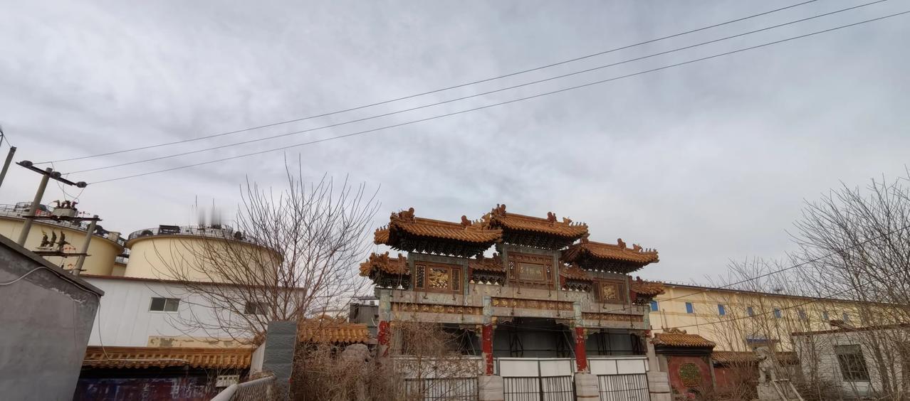 你去过辛集旧城吗？你知道旧城307国道路北有一个冀中粮城吗？你知道它的故事吗。想