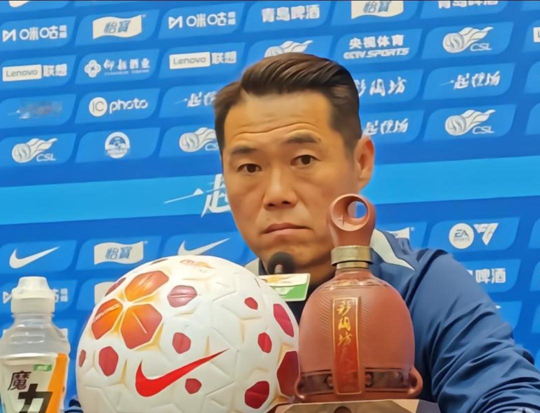 宿茂臻这话让球迷喜忧参半，关键是球队前场没有克雷桑真不行，这啥时候才能上呀。
