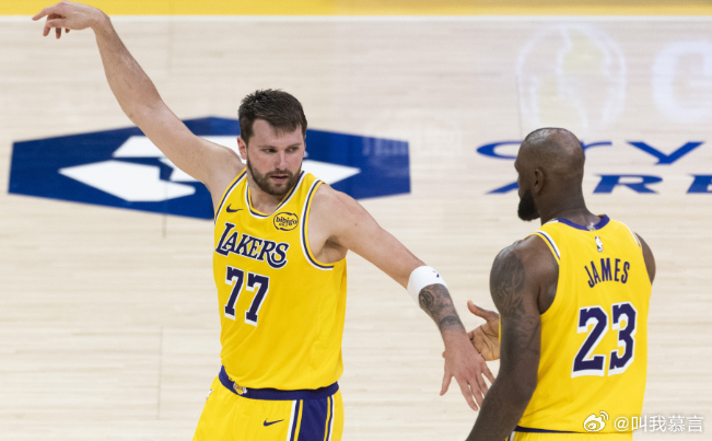 3月20日讯 今日，湖人134-126客场击败热火，豪取八连胜。赛后，湖人球星詹