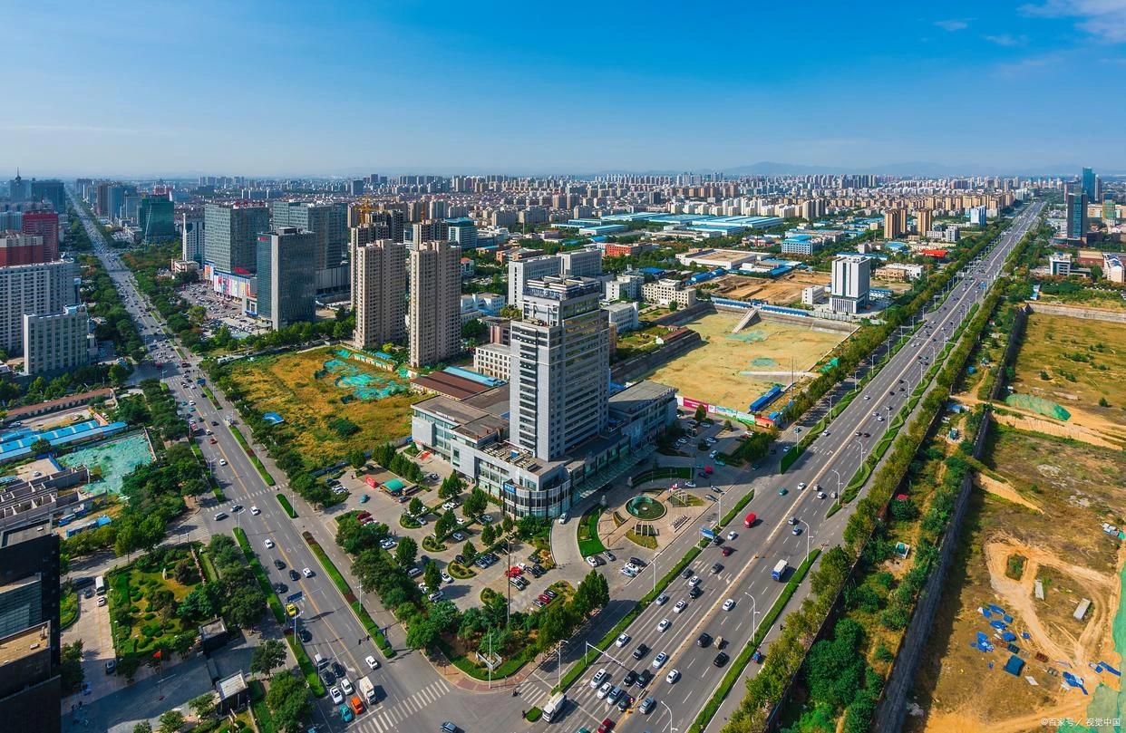 据中国新闻周刊9月12日报道，近日，淄博发起了“以旧换新”购房活动。这一举措是由