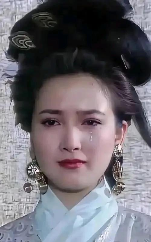 一觉醒来天塌了——曾演遍四大名著的演员〖何晴〗居然去世了！
才61岁呀，实在令人