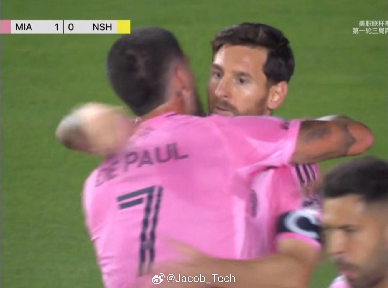 梅西梅开二度 又上热搜啦？我比网友多一段记忆？之前不是在香港友谊赛称病不出场，转