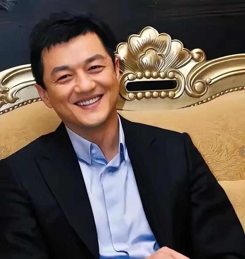 李亚鹏，太激动了！
2月15日深夜，李亚鹏思来想去，还是在社交平台晒出了这段视频