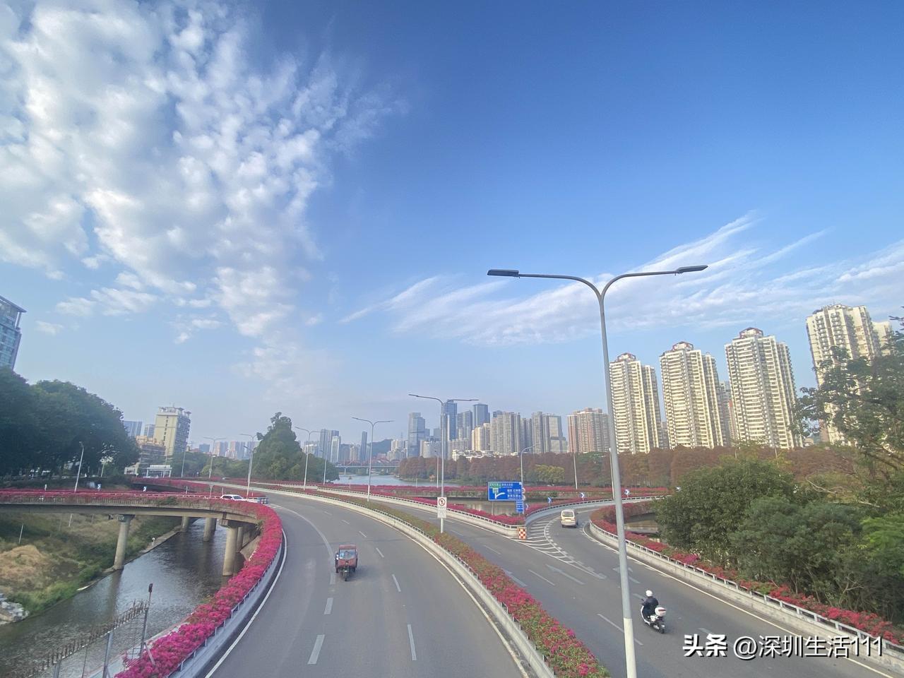 今天在网上和一大龄剩男聊天，聊着聊着就吵起来了。

今天在婚恋网上遇到一男的，他