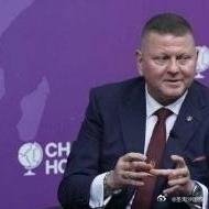 扎卢日内曾说了这个世界上没有任何一个国家能阻止俄乌战争：没有任何一国能按下俄乌战