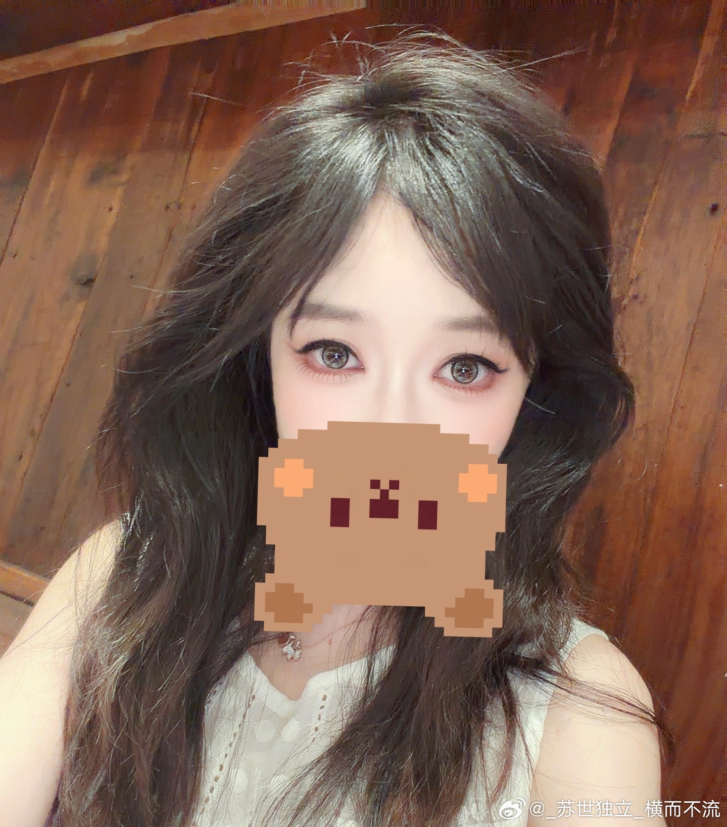 好少画这么浓的眼妆啦 