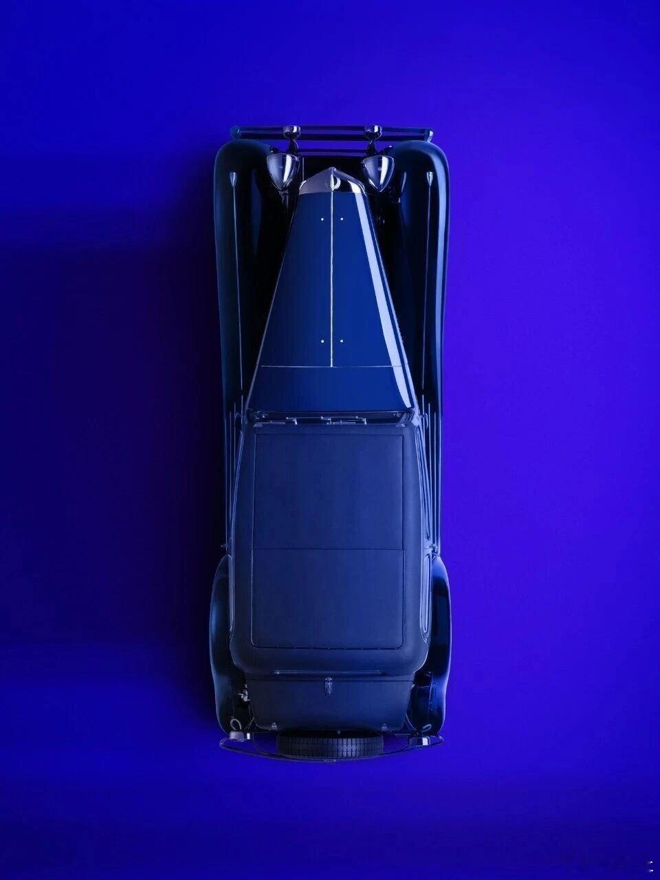 从积架到捷豹，最喜欢哪款？设计师最大的问题是太超前容易被办，想起了克里斯·班戈。