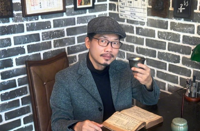 助理回应“方文山长期婚内出轨”：当然不是真的，公司将发布正式声明