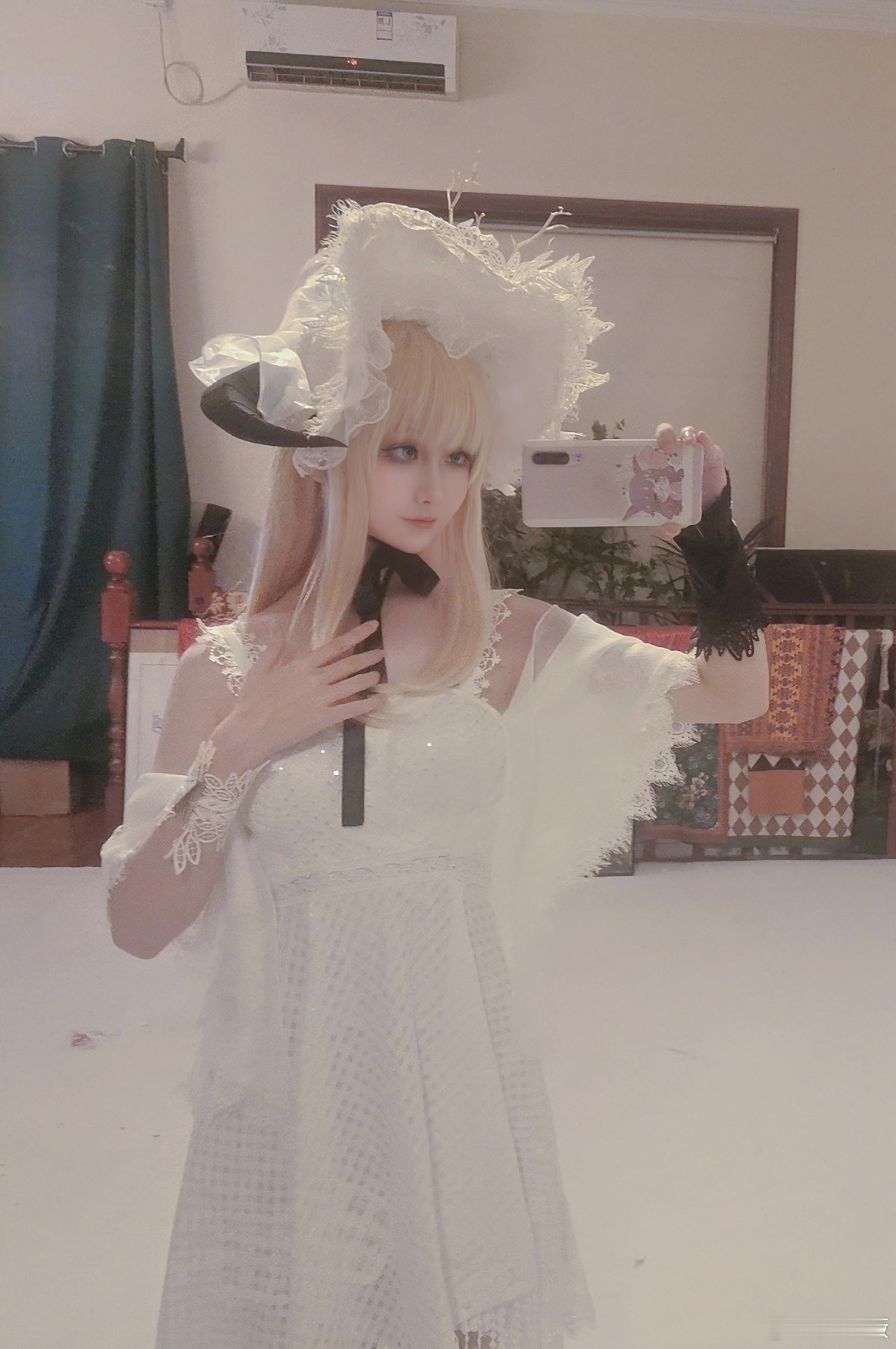 #明日方舟[超话]##明日方舟夜莺##cos##cosplay# Nightin