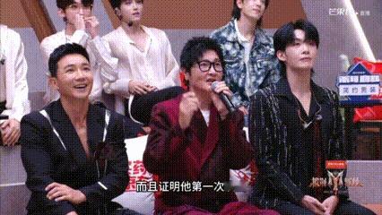 孙楠前辈托举曾辉披荆斩棘初舞台留下遗憾并没有打倒曾辉，他沉下心补齐短板，一公交出