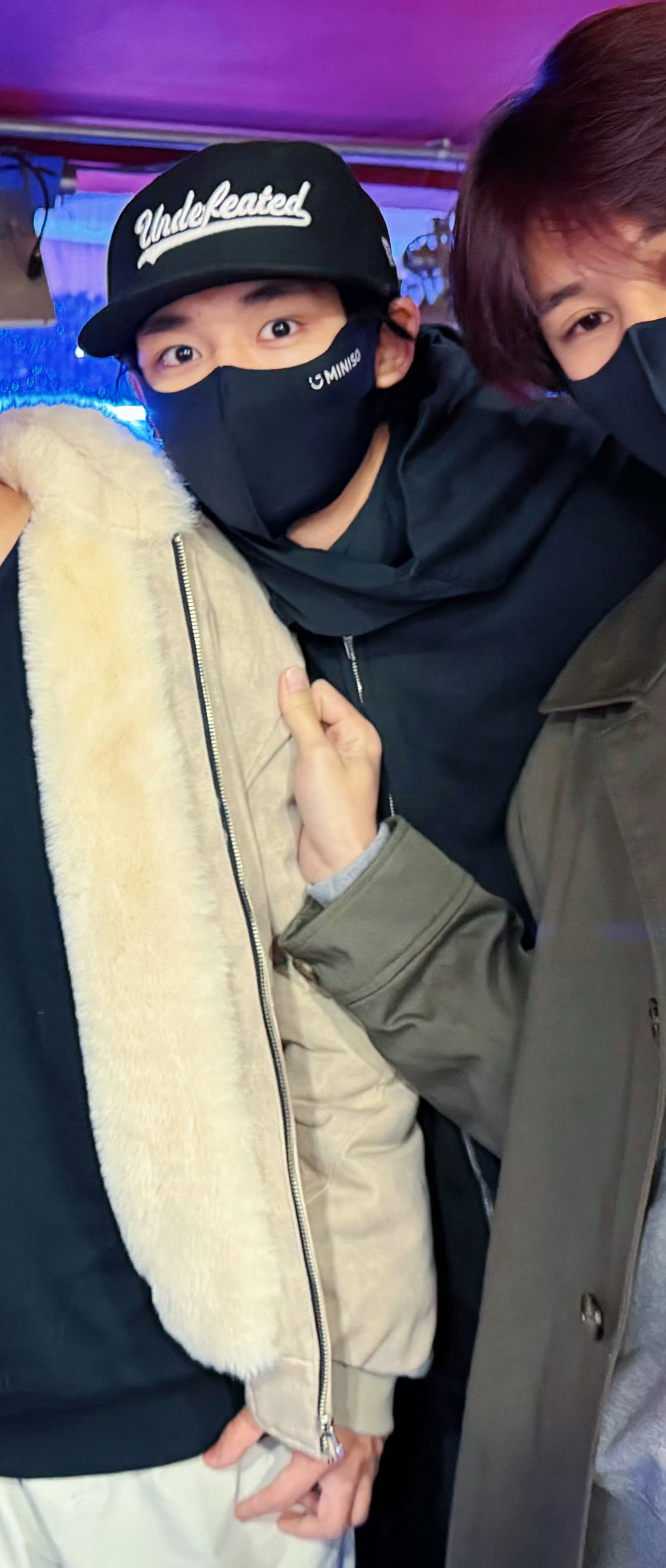 夹缝中的丁程鑫好美 ​​​