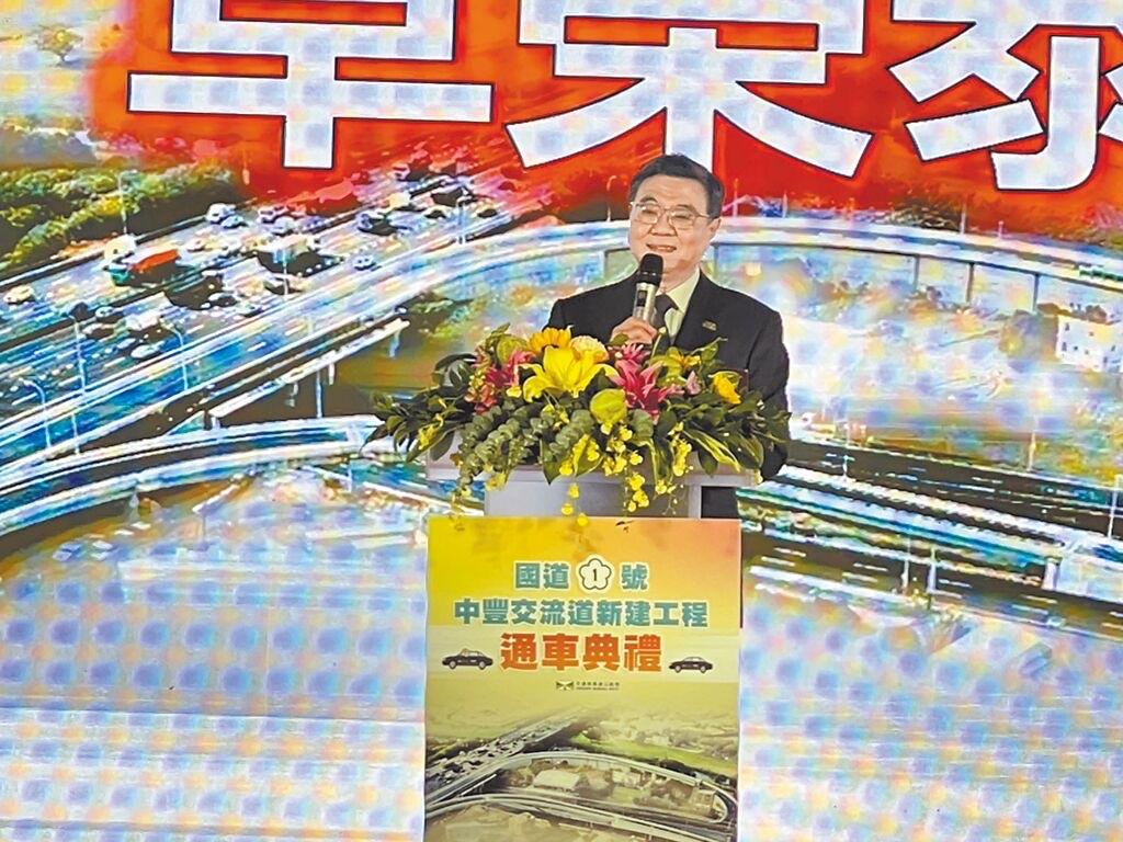 卓荣泰喊话：拜托蓝白立委快让总预算通过

台行政机构负责人卓荣泰昨天（25日）赴