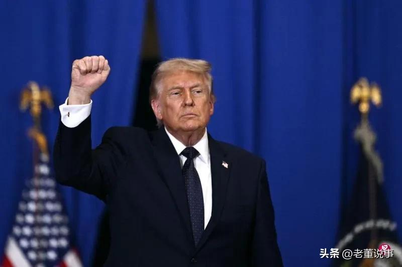 美军再次轰炸伊朗本土，伊朗怂了？特朗普这一招瞒天过海厉害！

据路透社27日引述