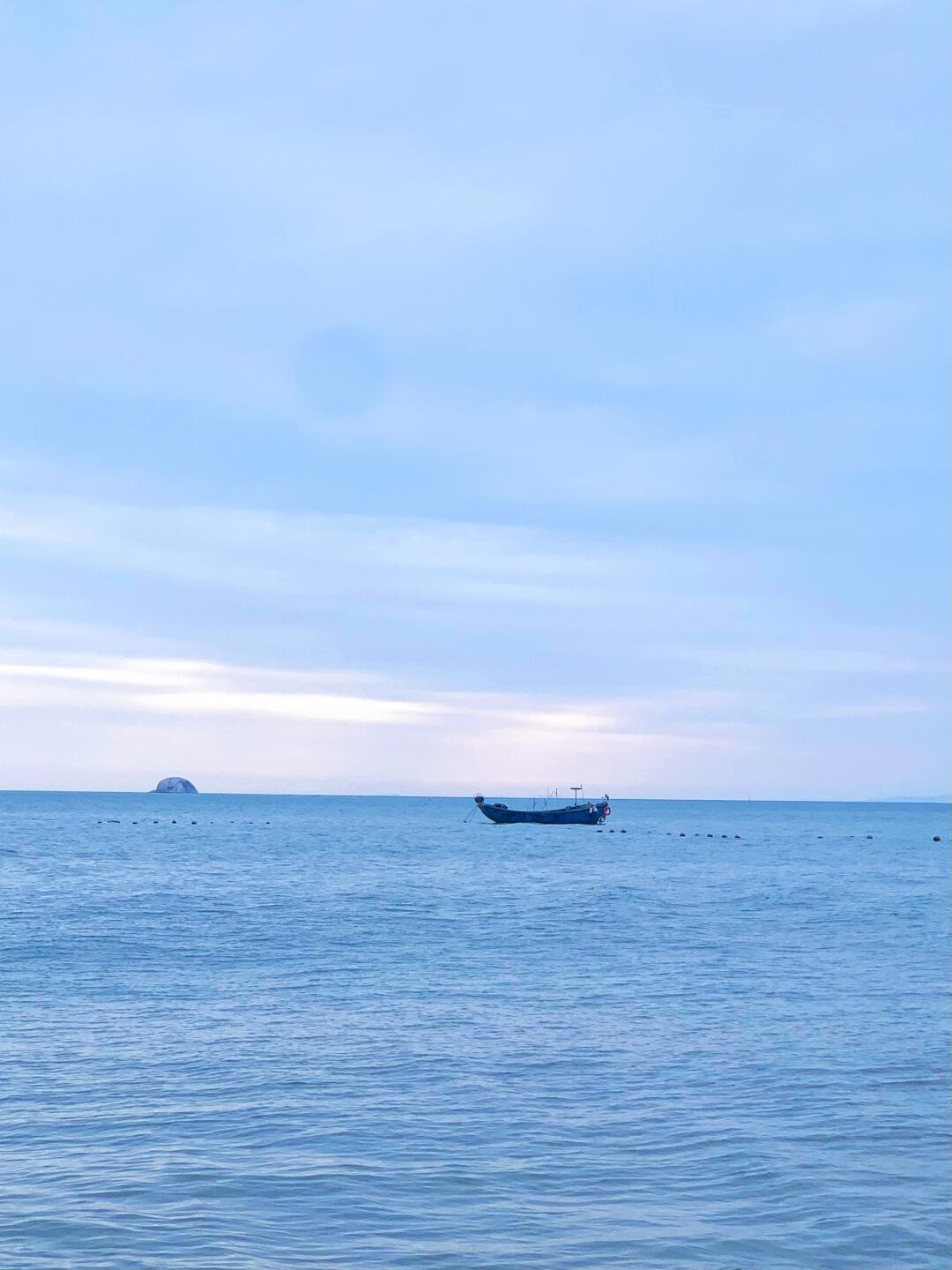 海边的一抹蓝🌊